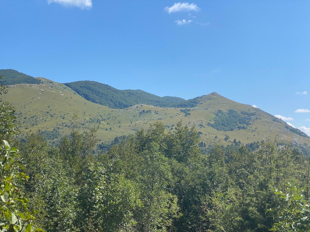 Ascent to Plesa Peak