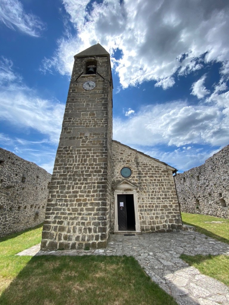 Holy Trinity Church exterior