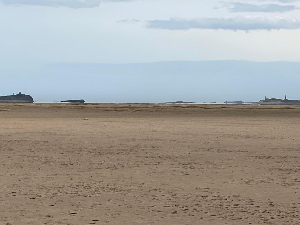 Mirage effects on sands